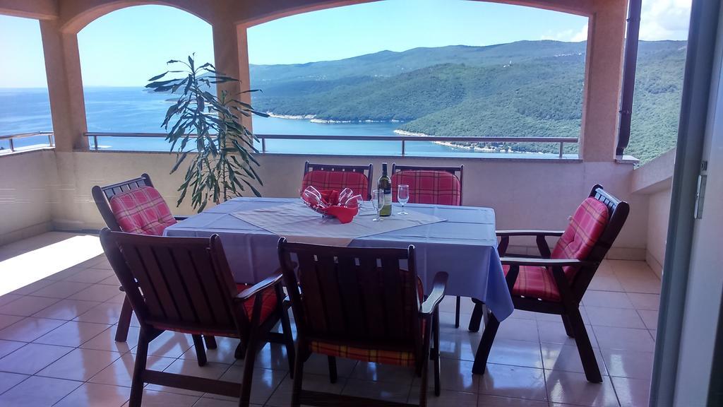 Apartments Silmare Rabac Esterno foto